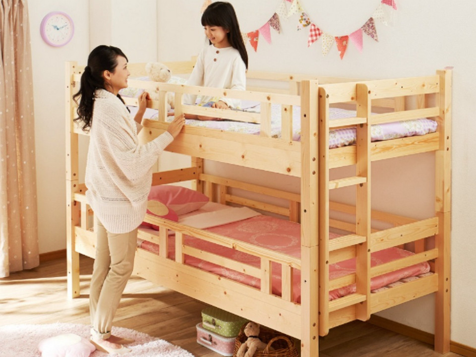 Nhu cầu mua giường tầng gỗ thông trẻ em rất nhiều