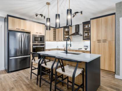 Mẫu thiết kế thi công nội thất phòng bếp hiện đại | BEP-04