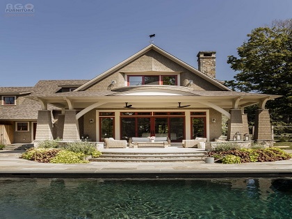 Ngôi nhà đẹp như lâu đài cổ tích