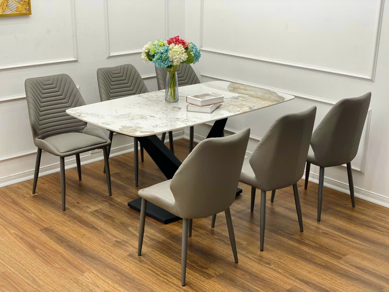 Bộ bàn ăn mặt đá kết hợp 6 ghế nhập khẩu cao cấp | CKA-622
