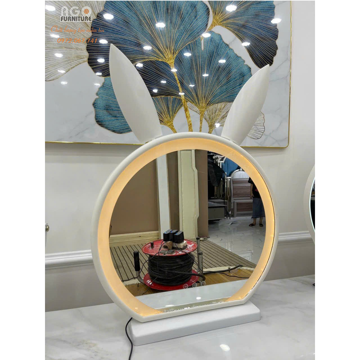Gương trang điểm tai thỏ đèn led tròn | ADR01