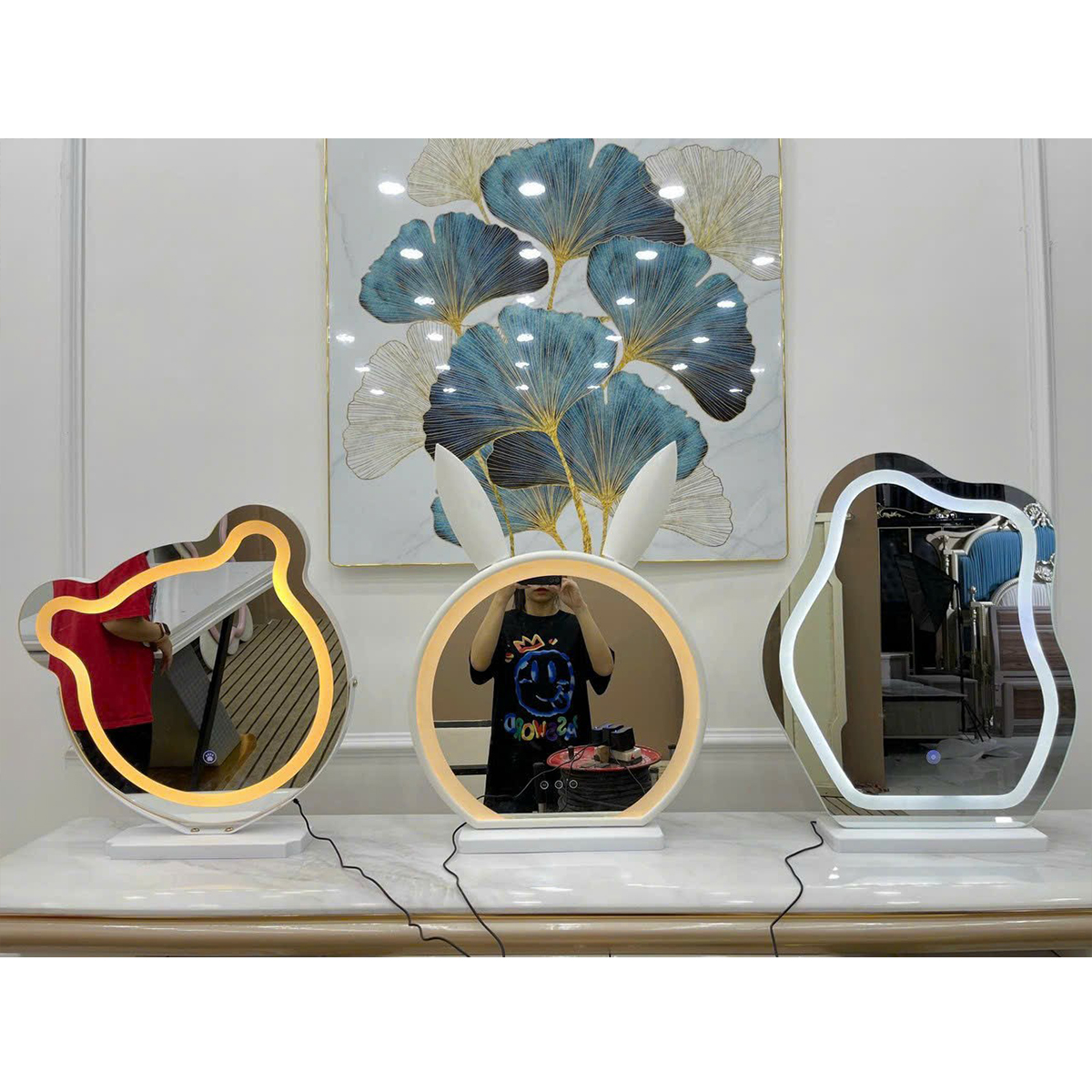 Gương trang điểm tai thỏ đèn led tròn | ADR01